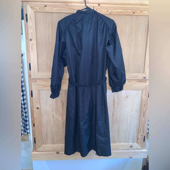 Weather Wise by micki VINTAGE black rain trench coat size 22 1/2 - Picture 6 of 7